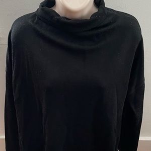 Lululemon merino wool black mock neck dropped sleeves sweatshirt, size 4